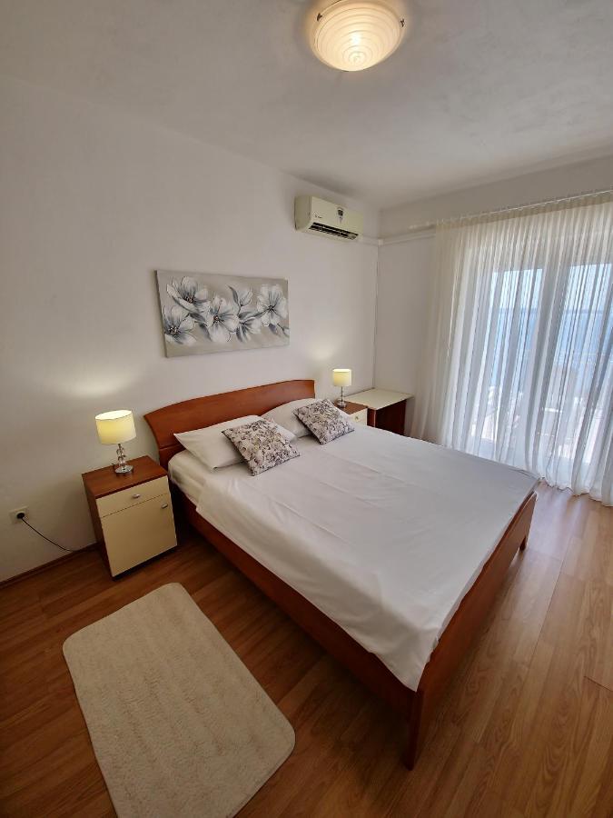 טרוגיר Apartments Cacija מראה חיצוני תמונה