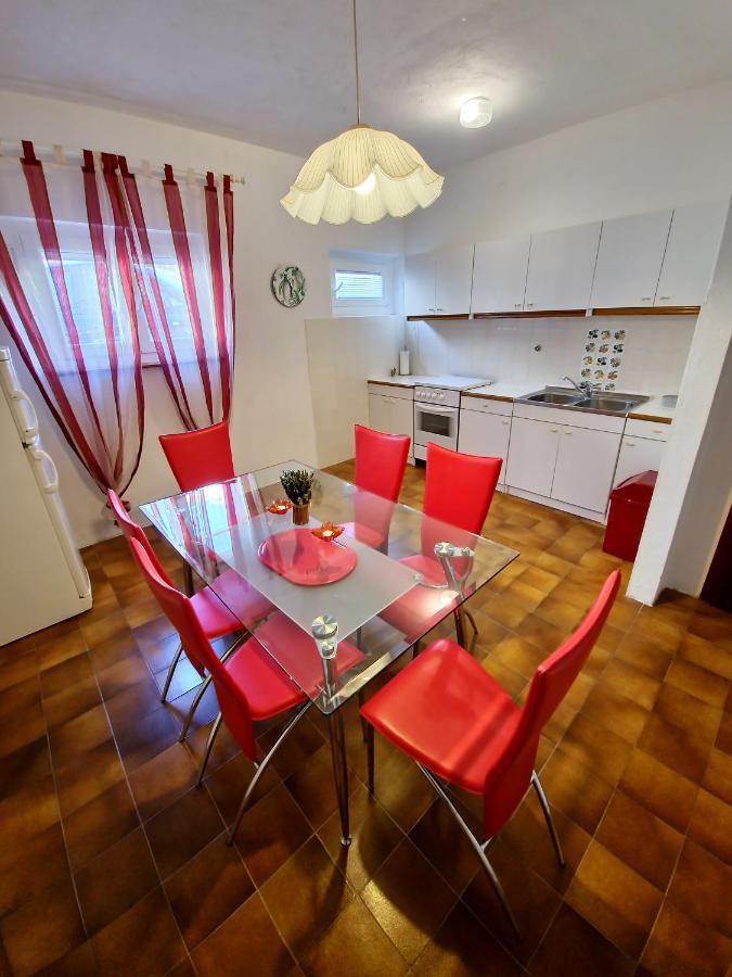טרוגיר Apartments Cacija מראה חיצוני תמונה