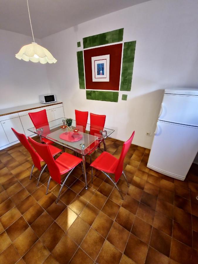 טרוגיר Apartments Cacija מראה חיצוני תמונה